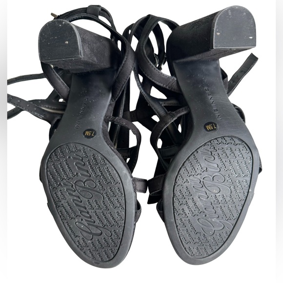 Gianni Bini Black Heel Sandals Sz 7.5 - Picture 6 of 6